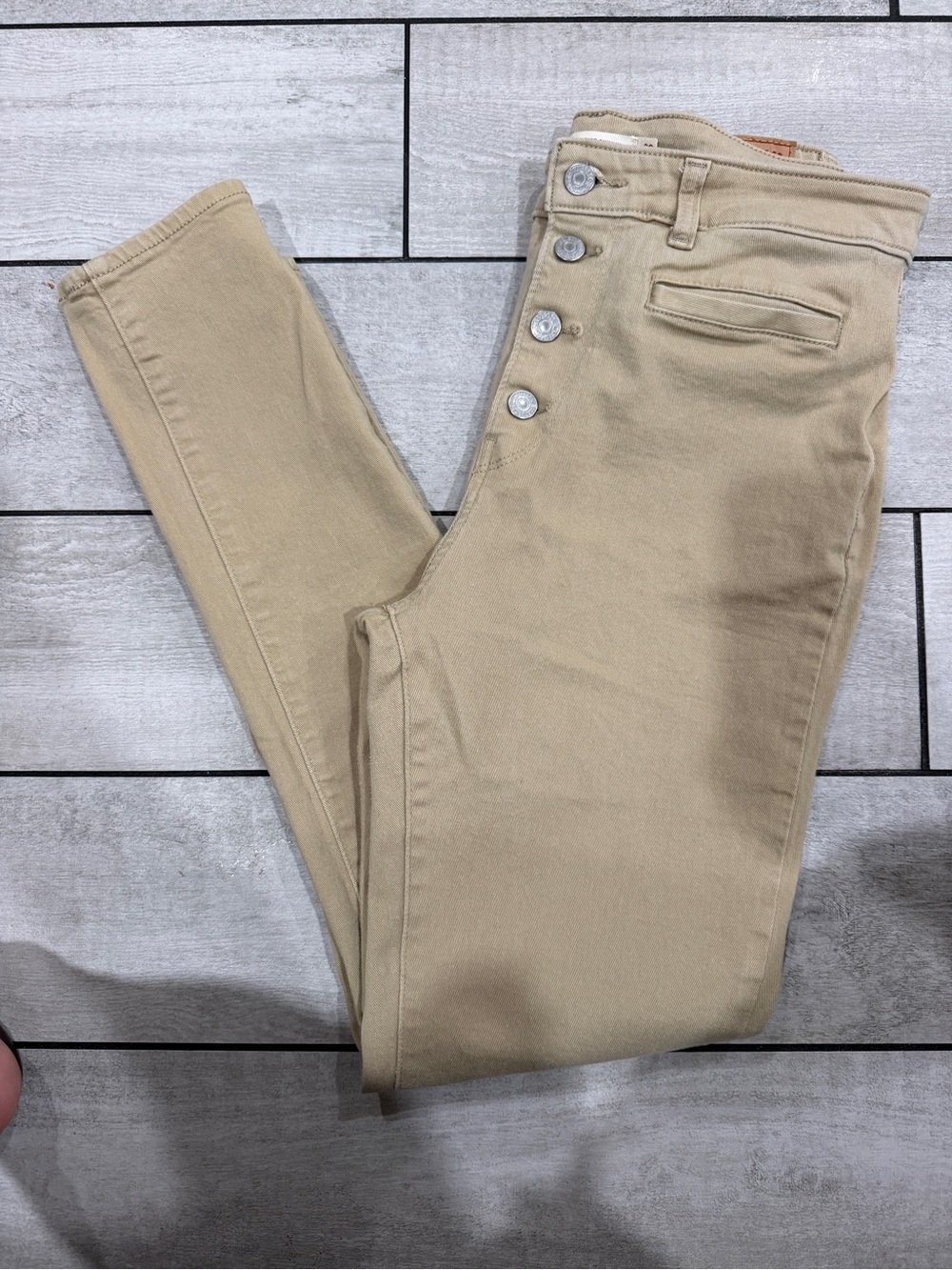 Levi's Women's Skinny Jeans in Beige
